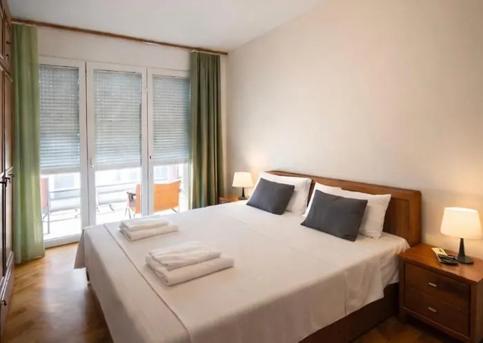 Casa Salina Center Pag Apartment